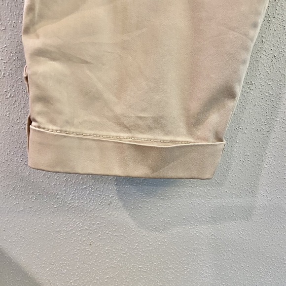 CHICO'S SIZE 1 Size Beige Luxe Ankle Crop Pants Soft Lightweight - Picture 11 of 11